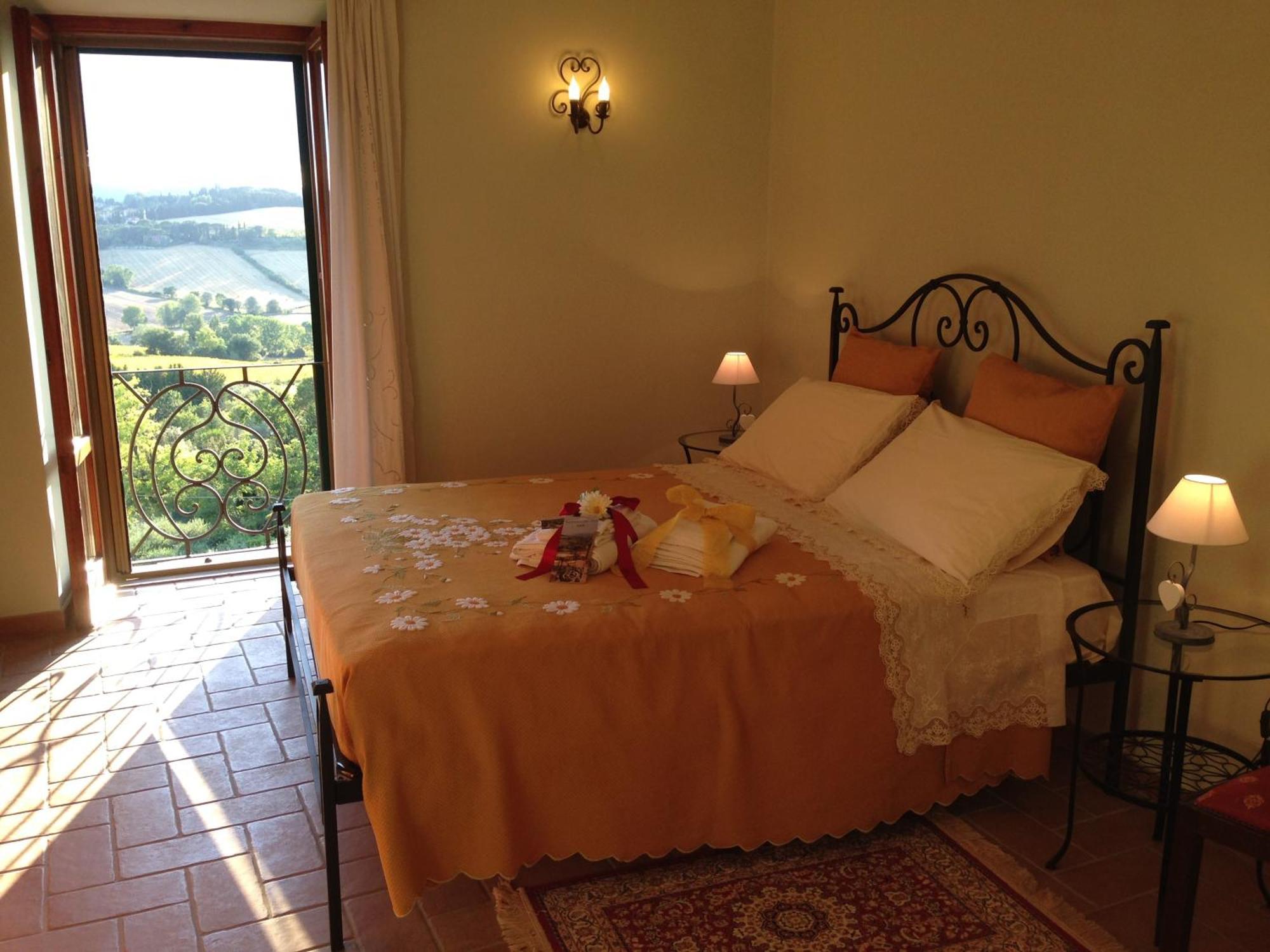 Bed and Breakfast La Terrazza Fio...Rita Ripa Zewnętrze zdjęcie